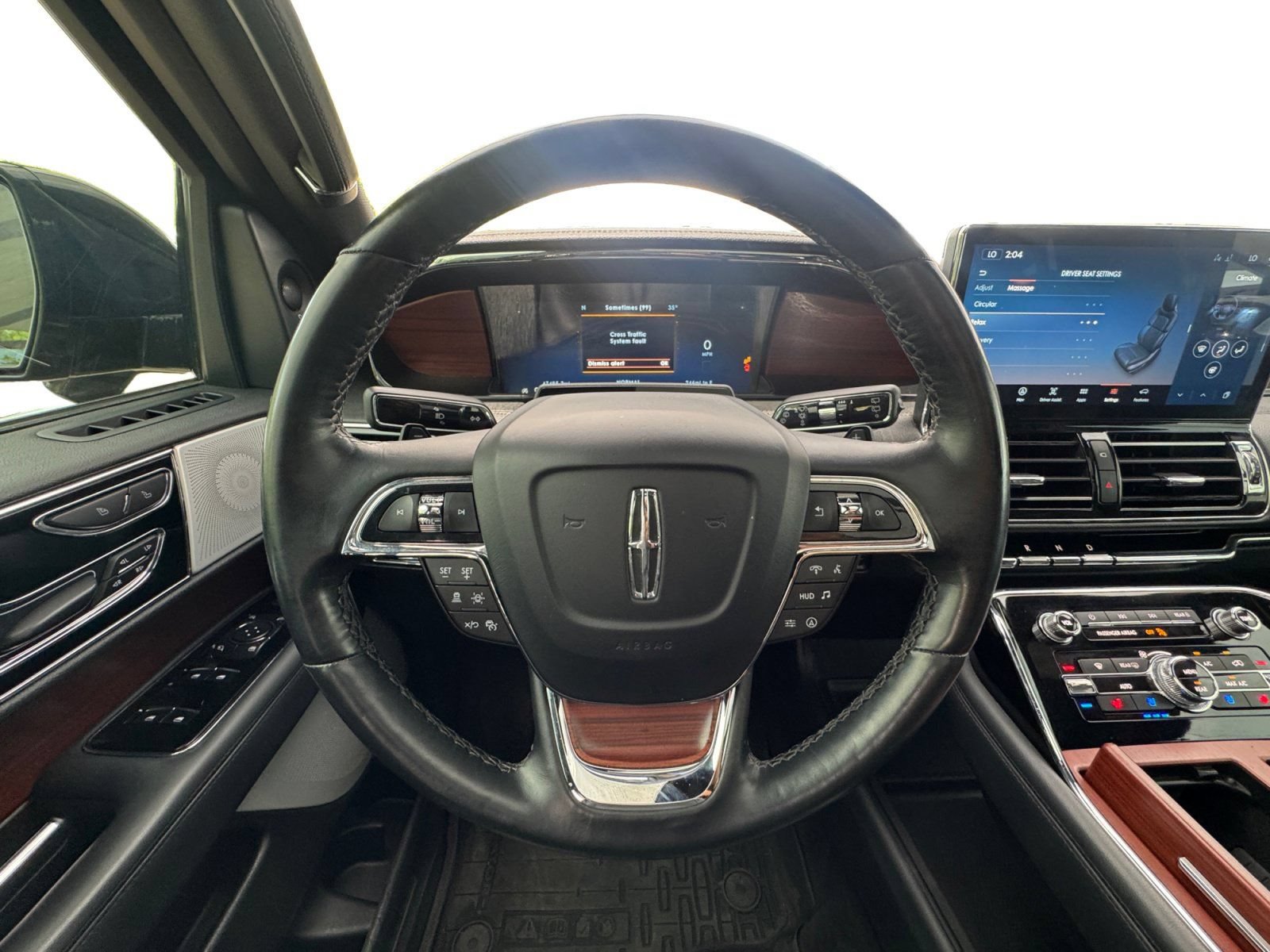 Used 2023 Lincoln Navigator Reserve AWD/4WD image 14