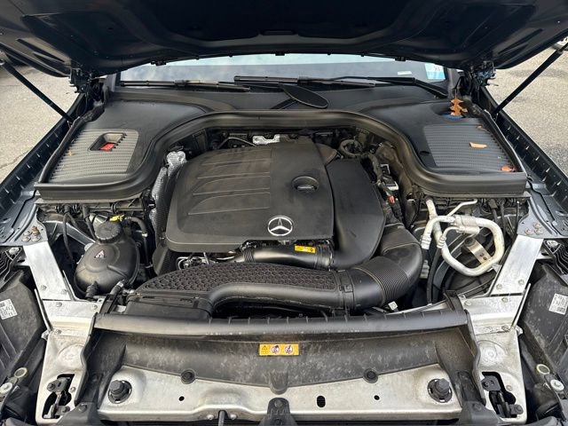 Used 2021 Mercedes-Benz GLC 300 4MATIC image 29