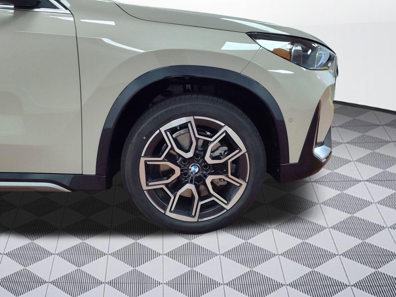 Used 2026 BMW X1 xDrive28i w/ Convenience Package image 11