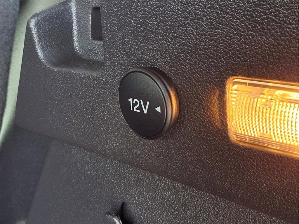 Used 2018 Ford Escape Titanium image 23