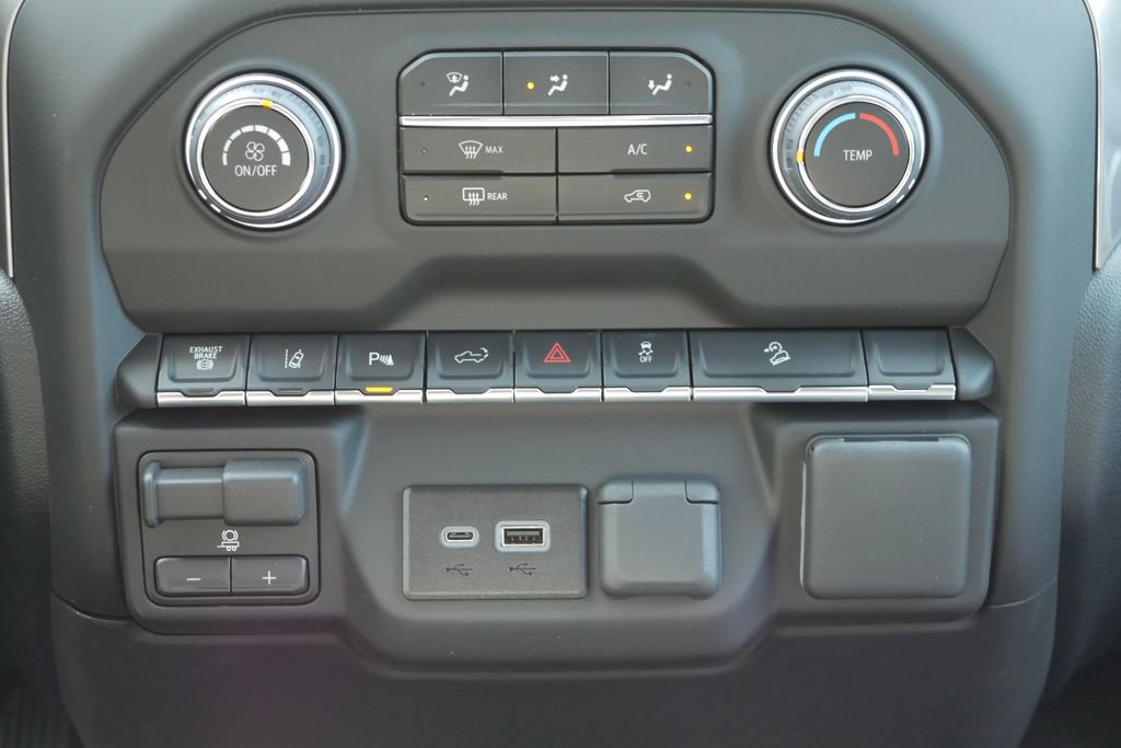 New 2026 Chevrolet Silverado 2500 Custom w/ Custom Value Package AWD/4WD image 21
