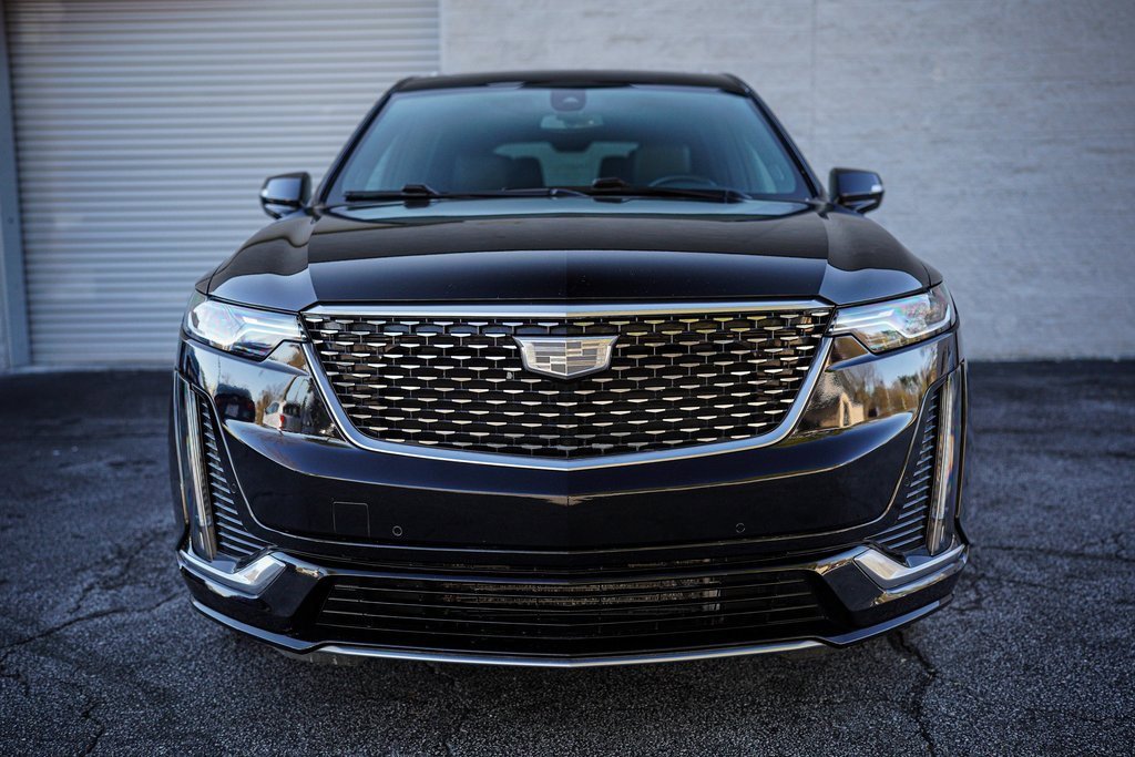 Used 2023 Cadillac XT6 Premium Luxury image 4