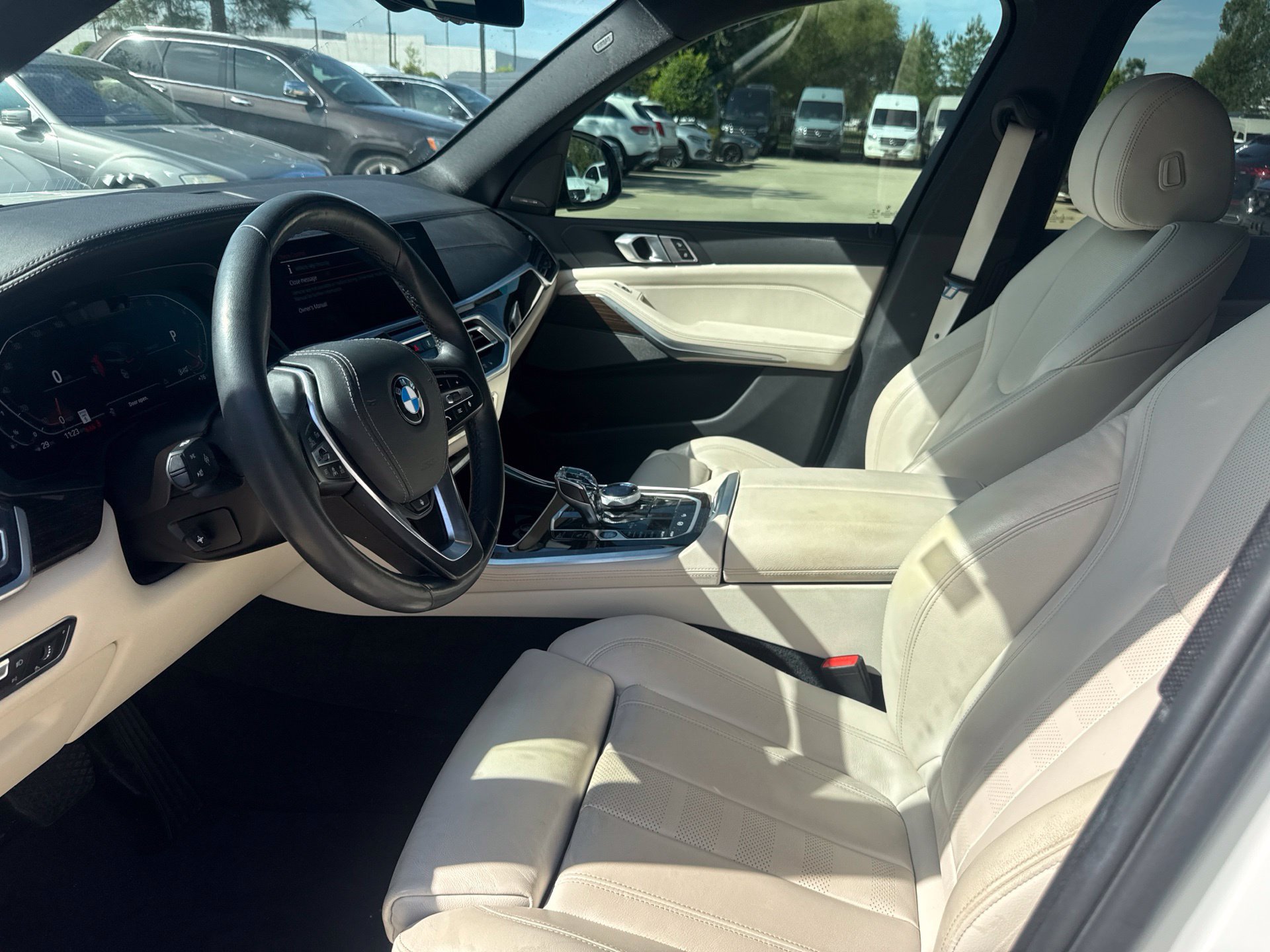 Used 2020 BMW X5 xDrive40i AWD/4WD image 9