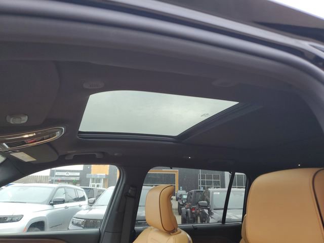 New 2025 Jeep Grand Cherokee L Summit image 15