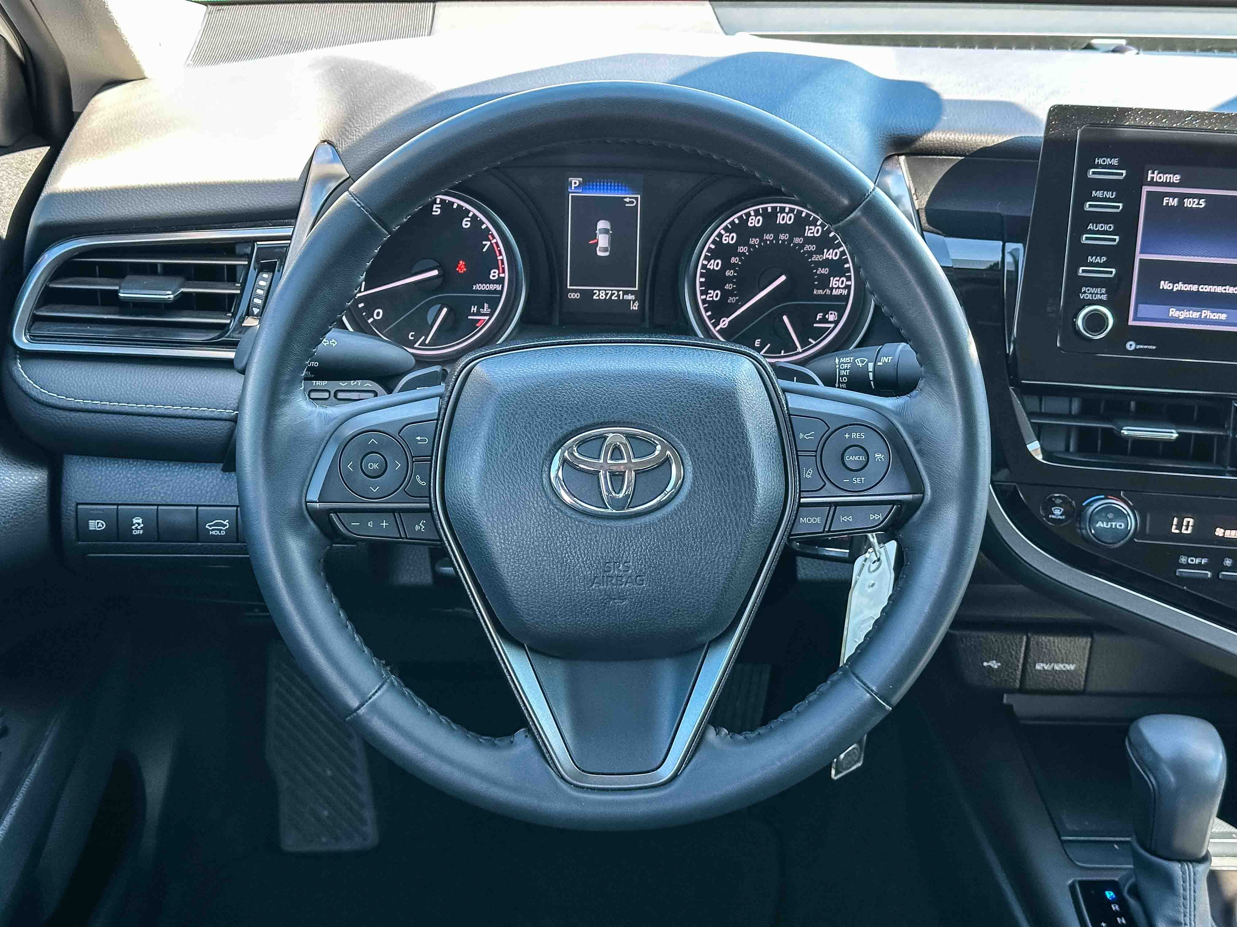 Used 2023 Toyota Camry SE image 21