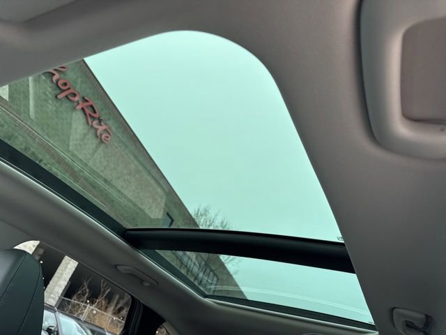 Certified 2022 Hyundai Tucson Limited image 5