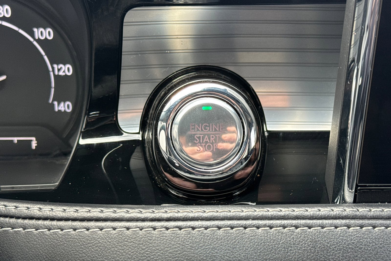 Certified 2022 Lincoln Corsair FWD image 22