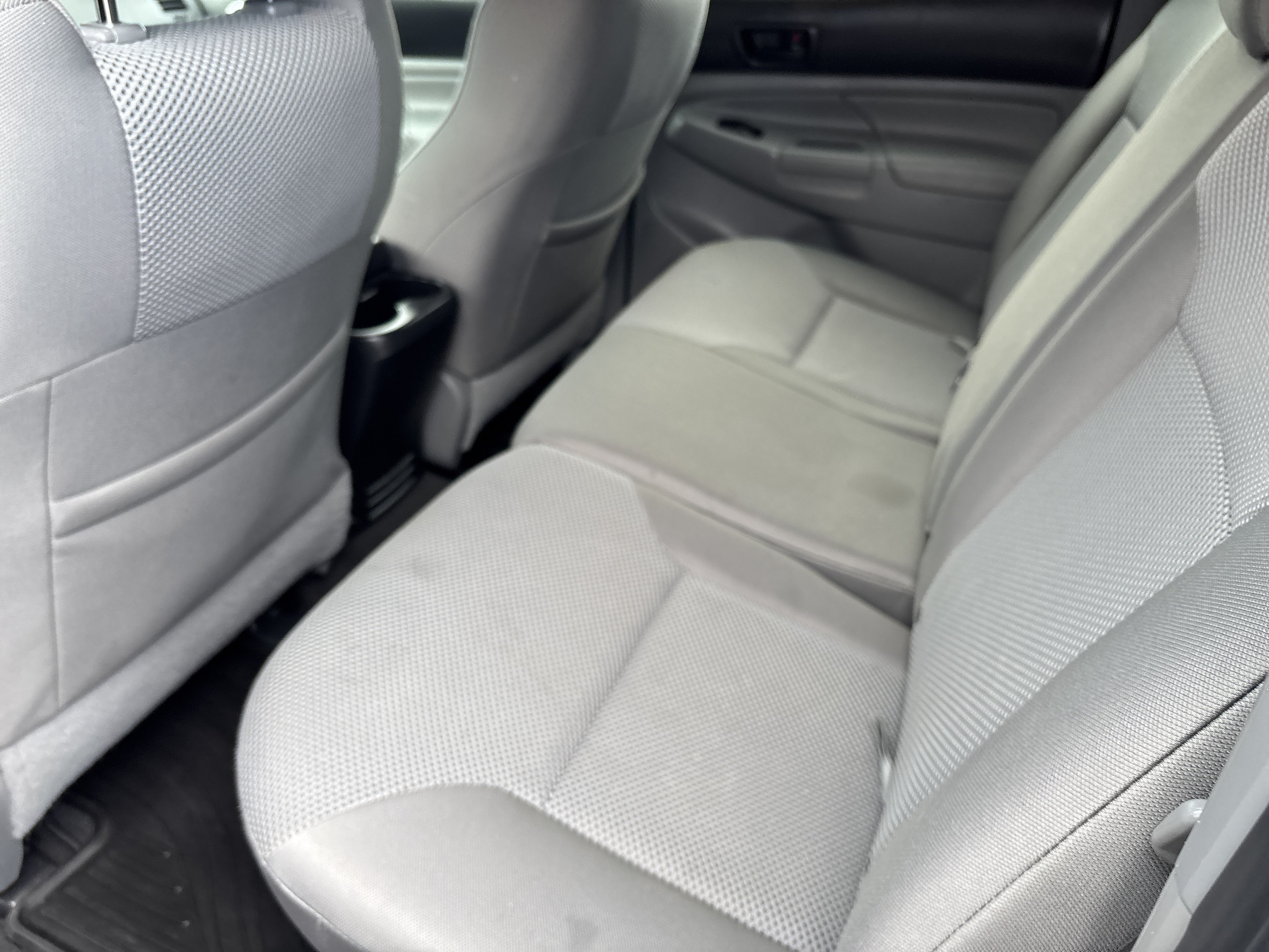 Used 2015 Toyota Tacoma 4x4 Double Cab w/ TRD Sport Package image 7