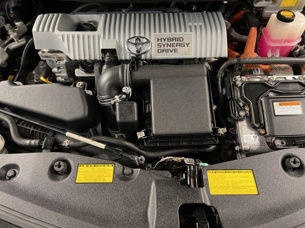 Used 2014 Toyota Prius V Three image 33