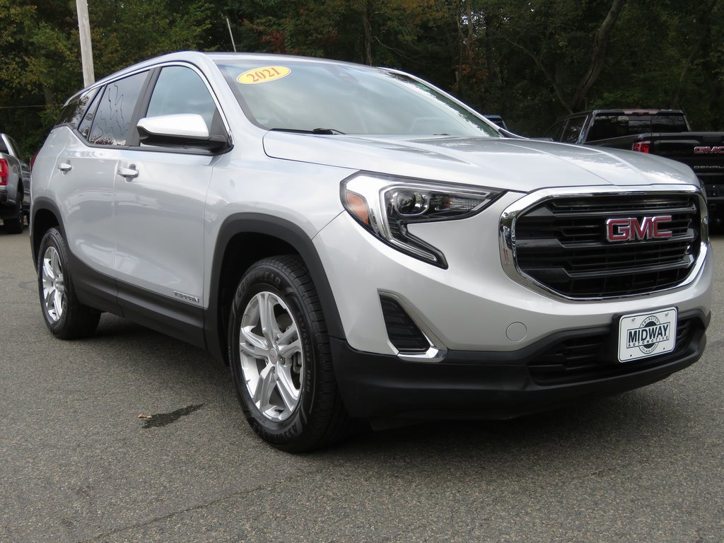 Used 2021 GMC Terrain SLE image 4