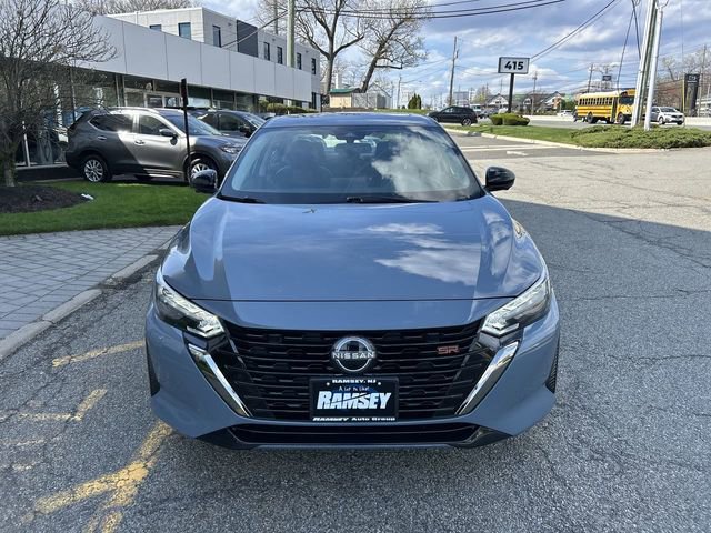 Used 2024 Nissan Sentra SR w/ SR Premium Package image 3
