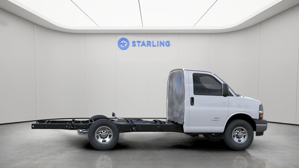 New 2026 Chevrolet Express 3500 w/ Power Convenience Package RWD image 6