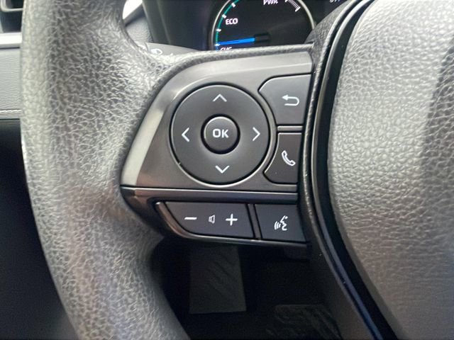 Used 2021 Toyota RAV4 LE image 22