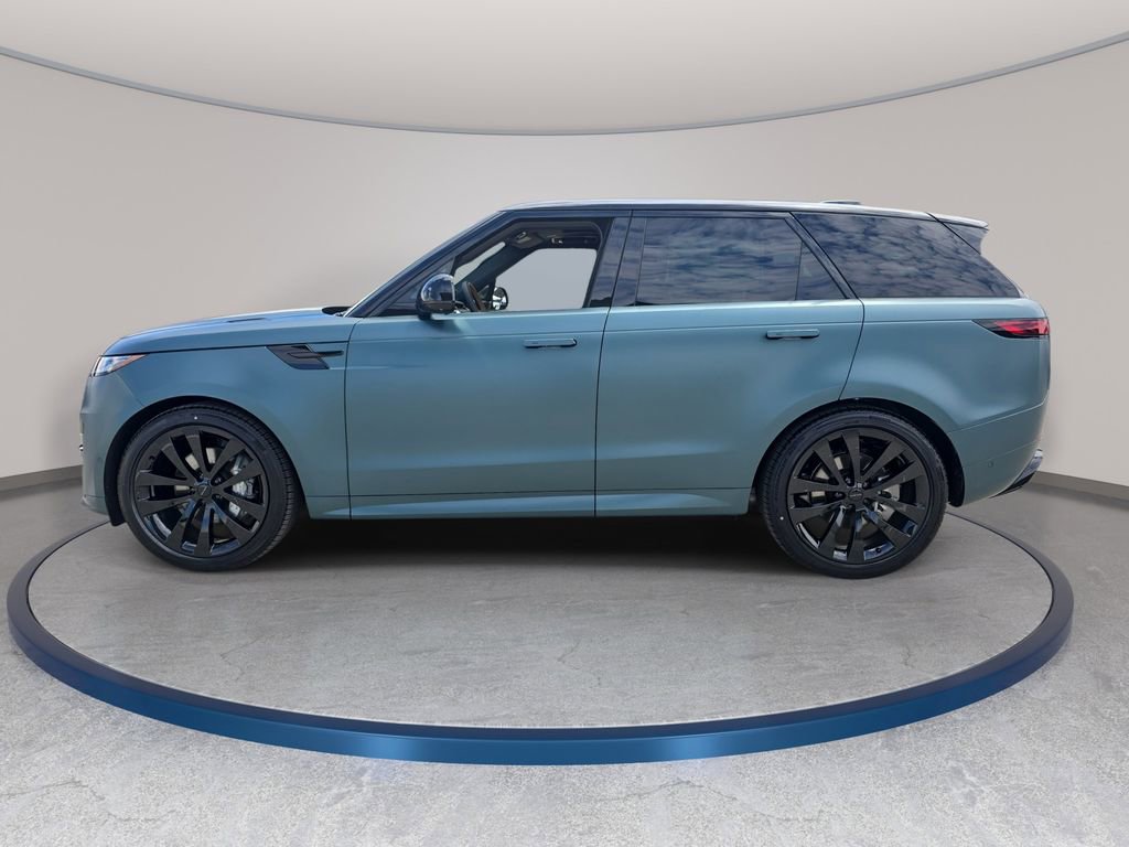 New 2026 Land Rover Range Rover Sport Dynamic SE AWD/4WD image 8