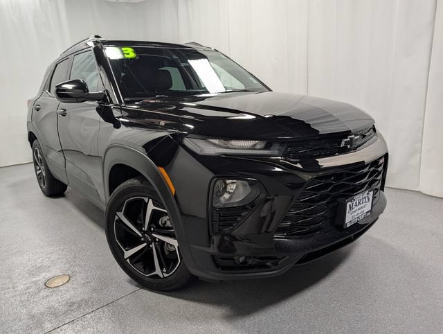 Certified 2023 Chevrolet TrailBlazer RS w/ Convenience Package AWD/4WD image 2