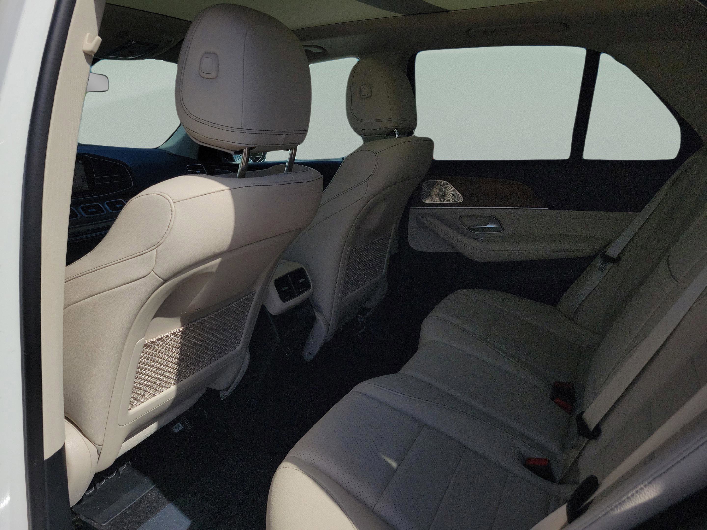 Used 2023 Mercedes-Benz GLE 350 4MATIC image 9