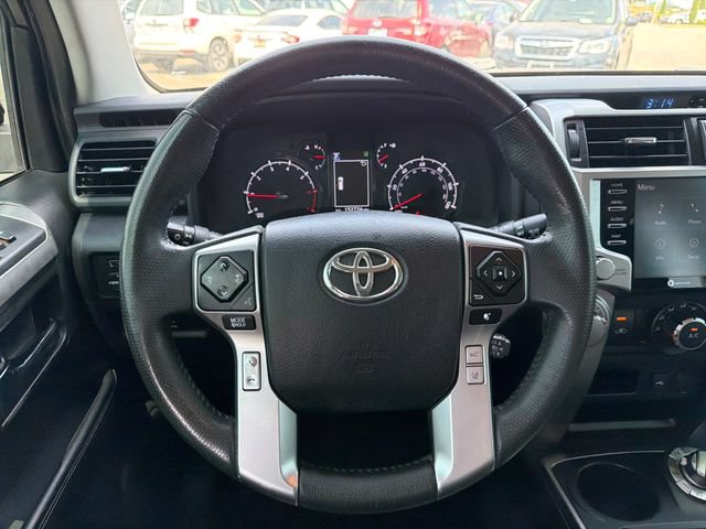 Used 2021 Toyota 4Runner SR5 AWD/4WD image 10