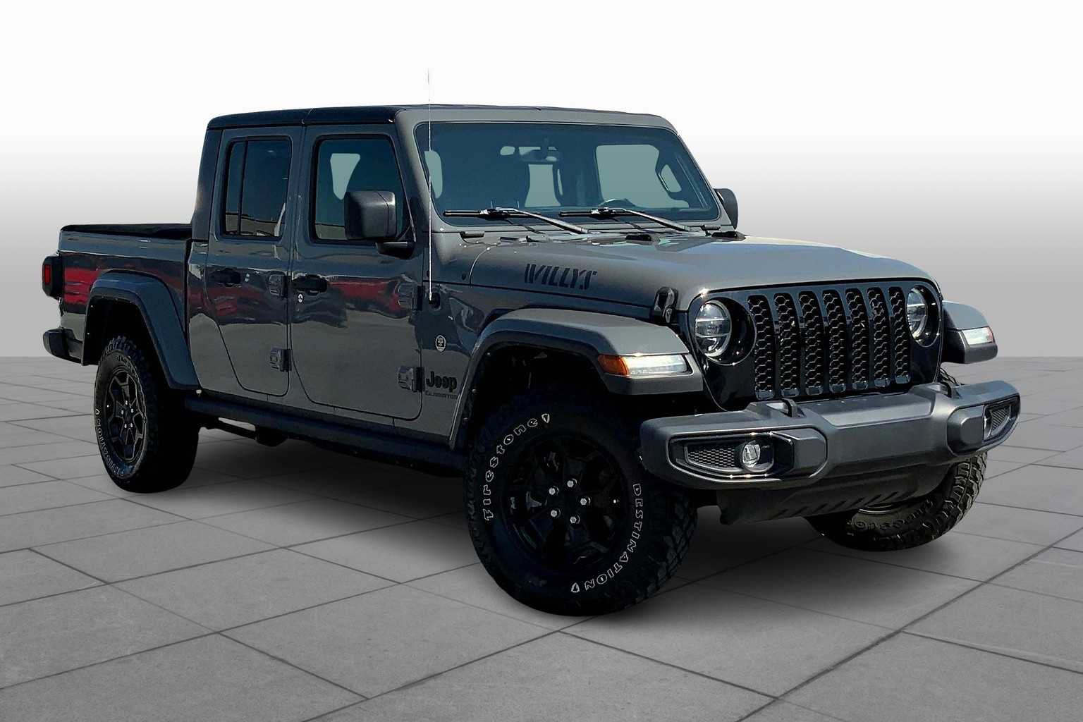 Used 2021 Jeep Gladiator Sport AWD/4WD image 3
