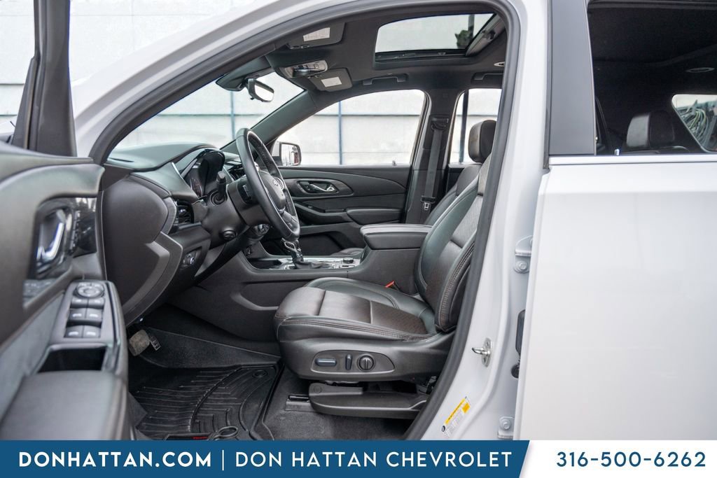 Used 2023 Chevrolet Traverse High Country image 5