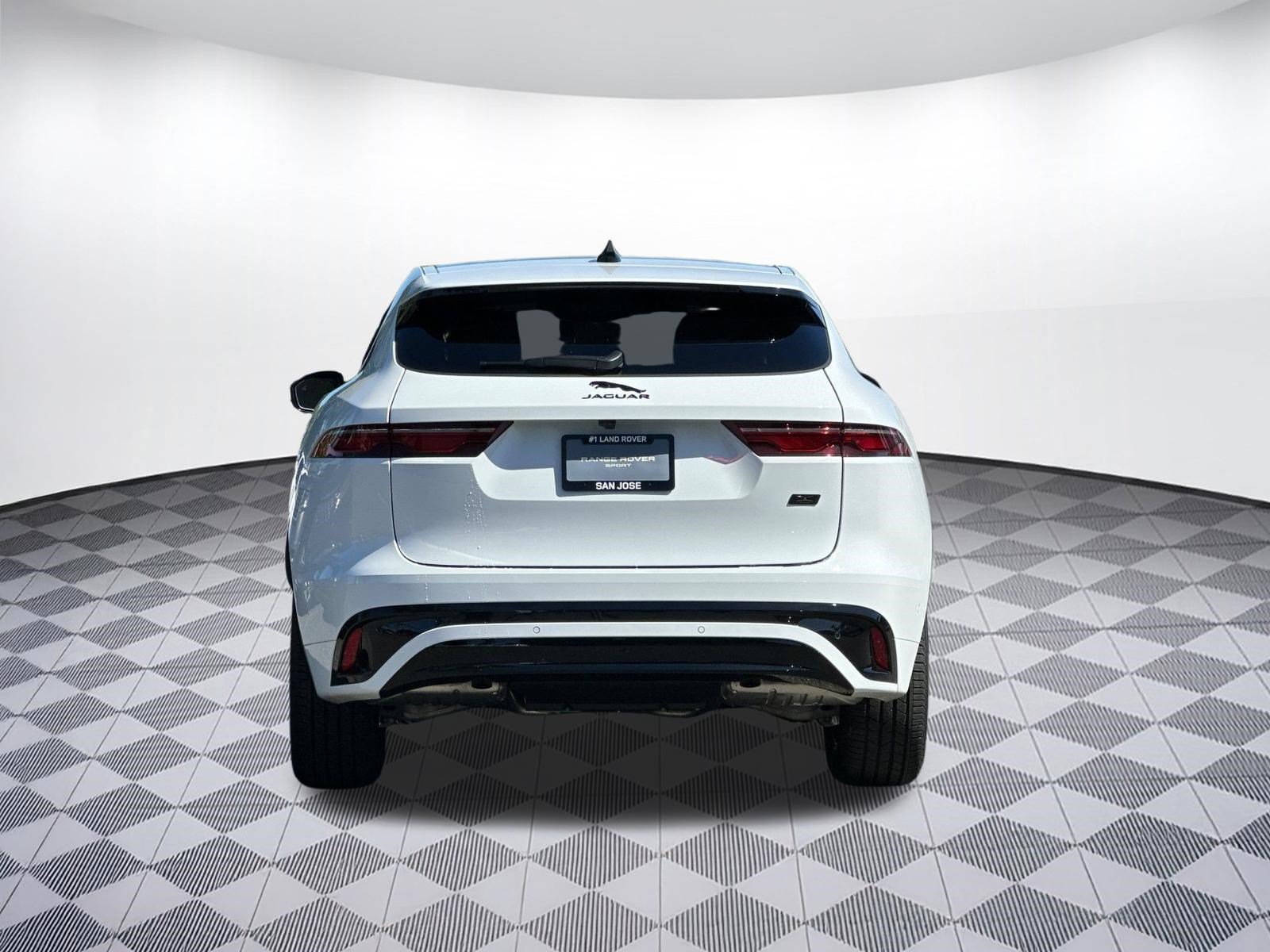 New 2026 Jaguar F-PACE R-Dynamic S AWD/4WD image 9