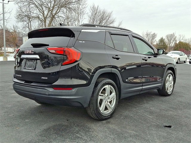 Used 2018 GMC Terrain SLE w/ Driver Convenience Package image 9