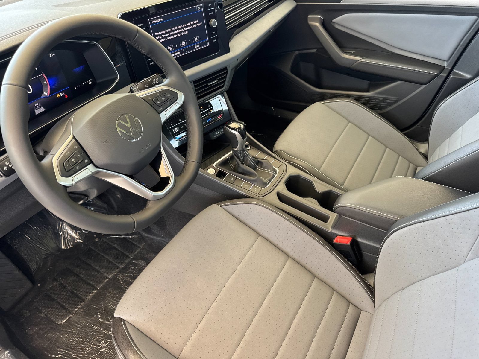 New 2026 Volkswagen Jetta SE FWD image 10