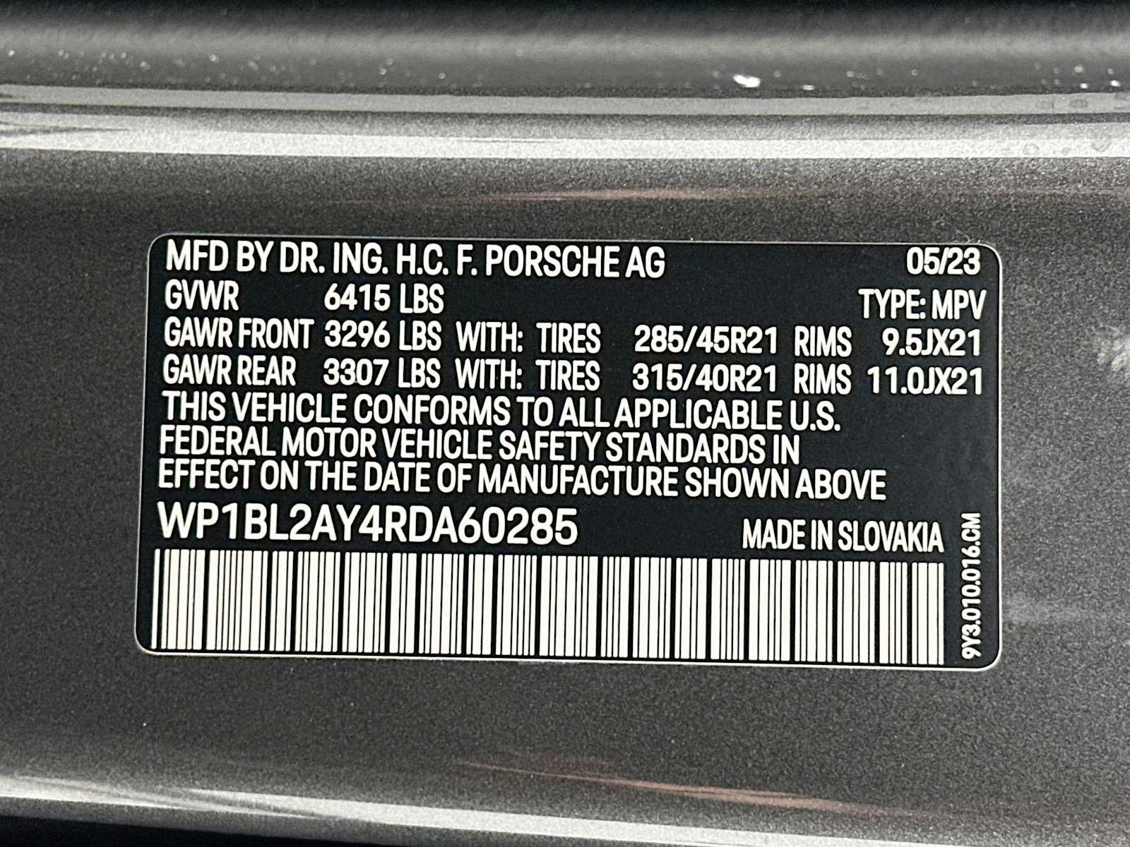 Certified 2024 Porsche Cayenne S AWD/4WD image 33