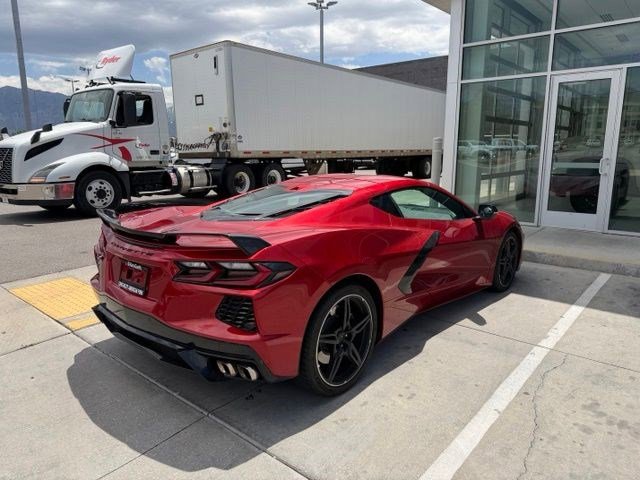 Used 2021 Chevrolet Corvette Stingray Preferred Cpe w/ Z51 Performance Package RWD image 7