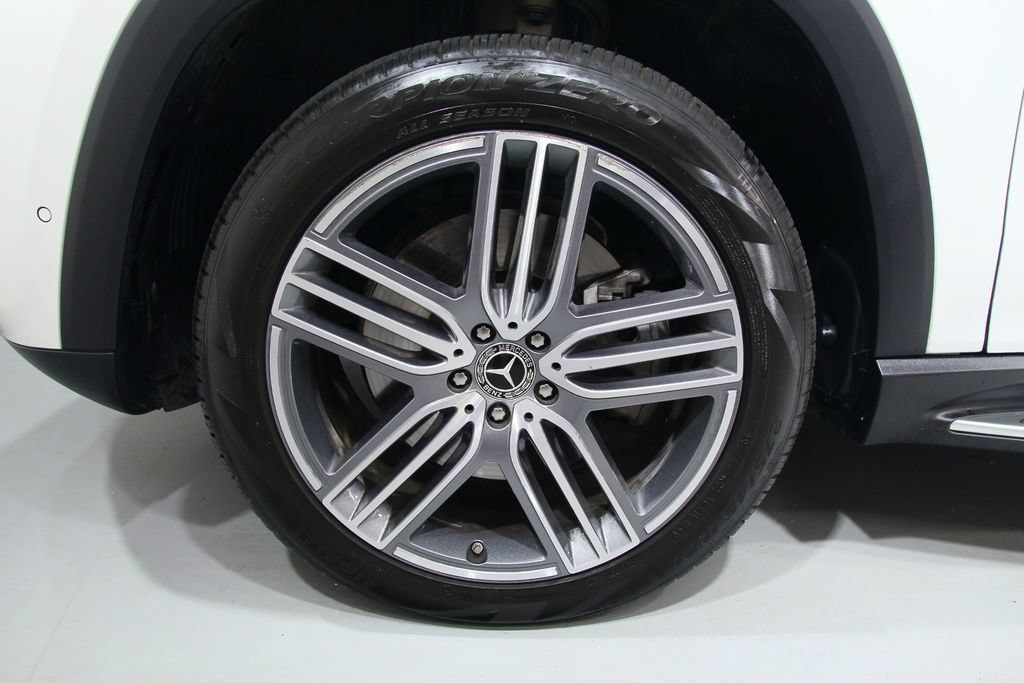 Certified 2026 Mercedes-Benz GLS 450 4MATIC image 20