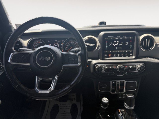 Used 2021 Jeep Gladiator Overland AWD/4WD image 4