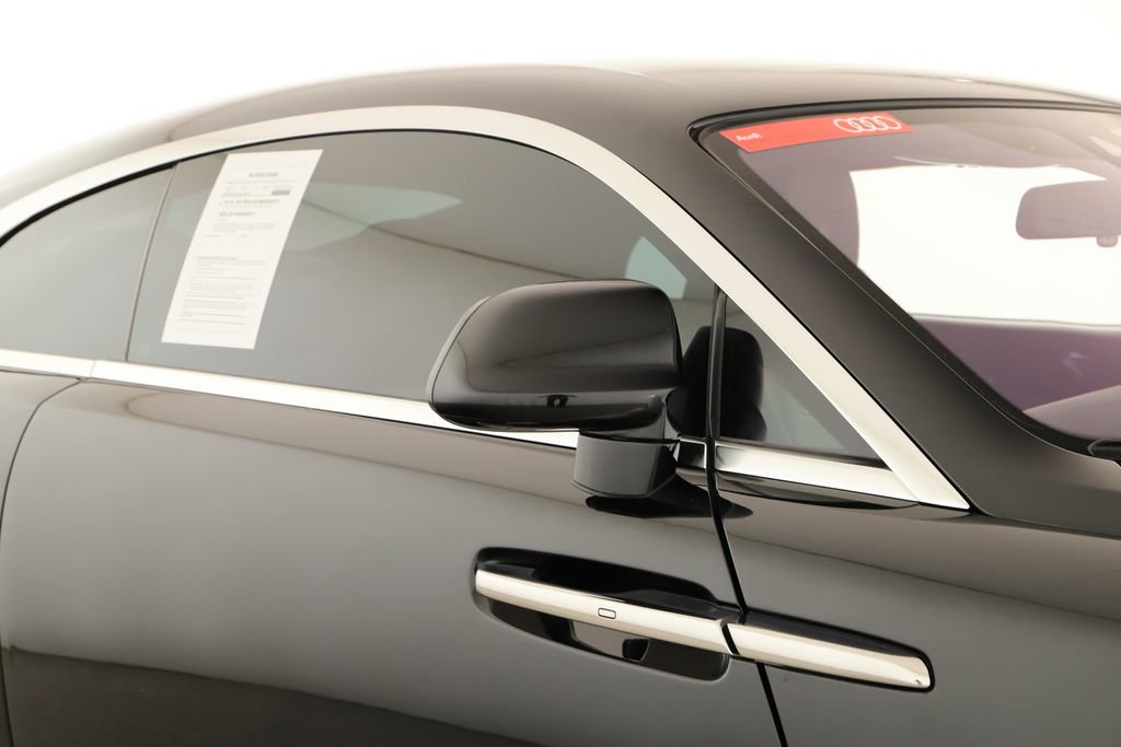 Used 2020 Rolls-Royce Wraith image 42