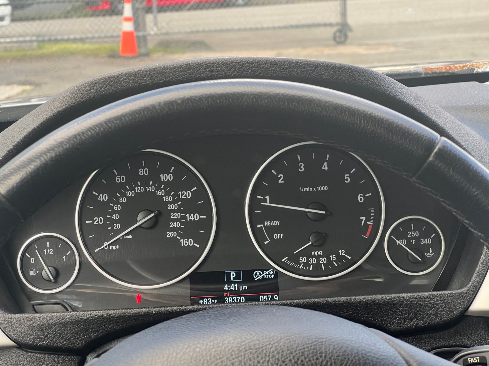 Used 2018 BMW 320i Sedan RWD image 15