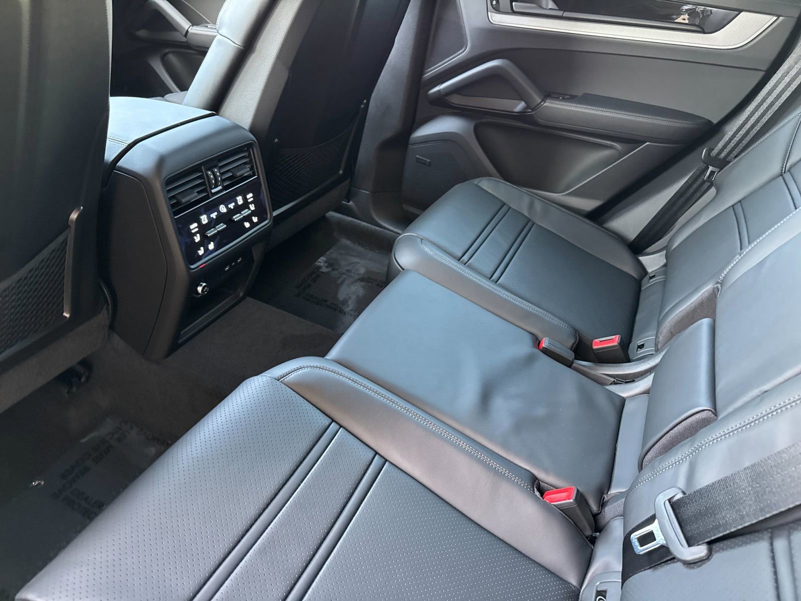 New 2026 Porsche Cayenne S image 14
