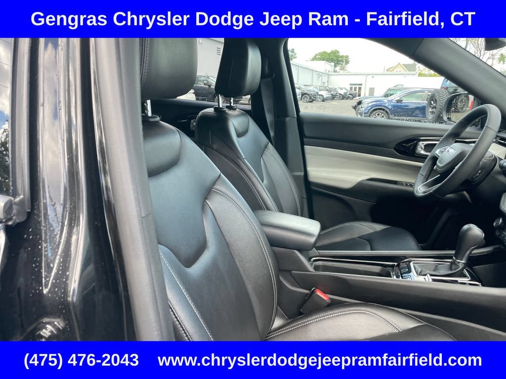 Certified 2025 Jeep Compass Limited AWD/4WD image 20