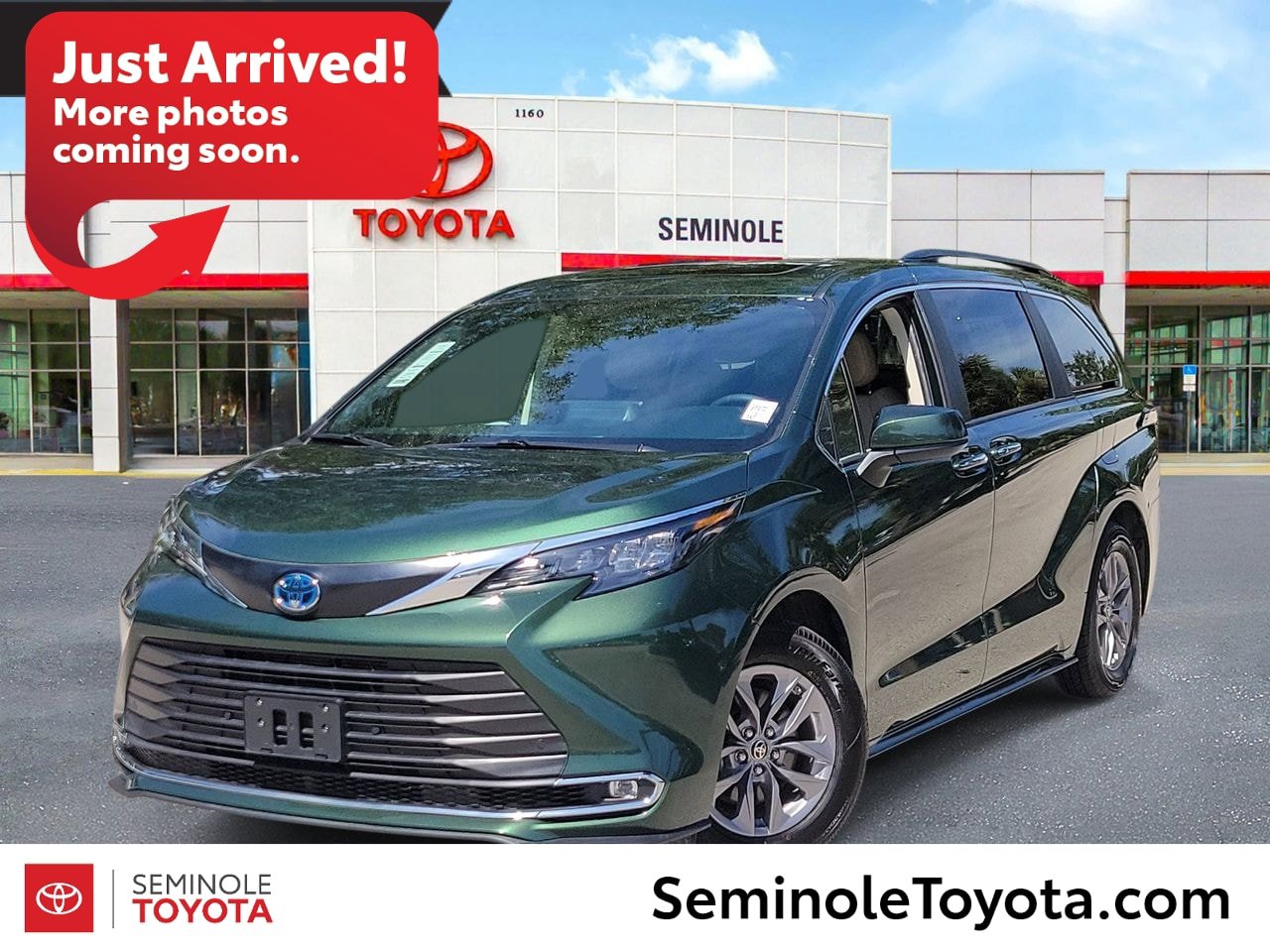 Used 2024 Toyota Sienna XLE