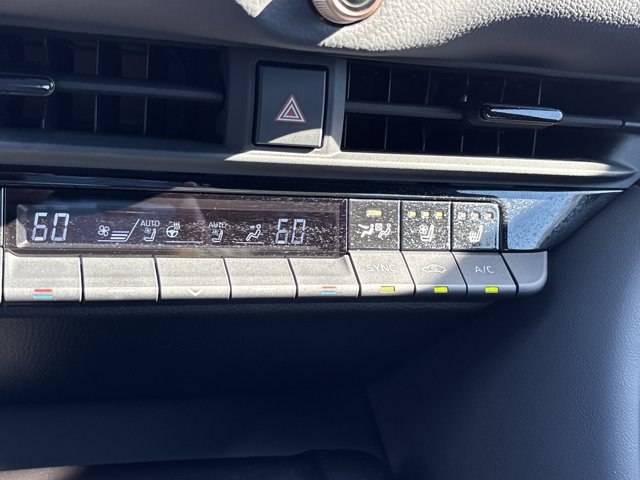 Used 2025 Toyota Crown Signia w/ Advanced Technology Package AWD/4WD image 40