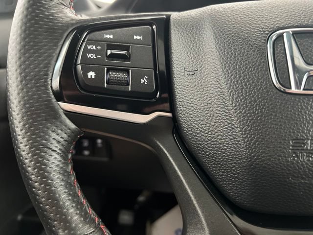 Used 2025 Honda Ridgeline Black Edition image 23