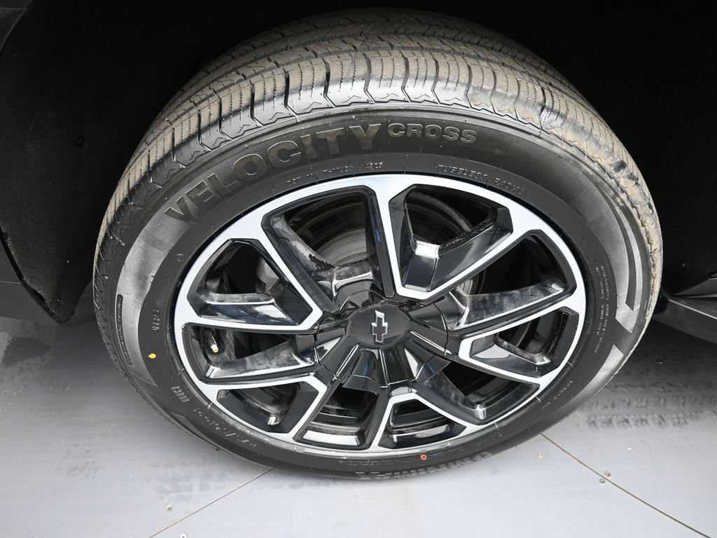 Used 2022 Chevrolet Tahoe RST w/ Luxury Package AWD/4WD image 12