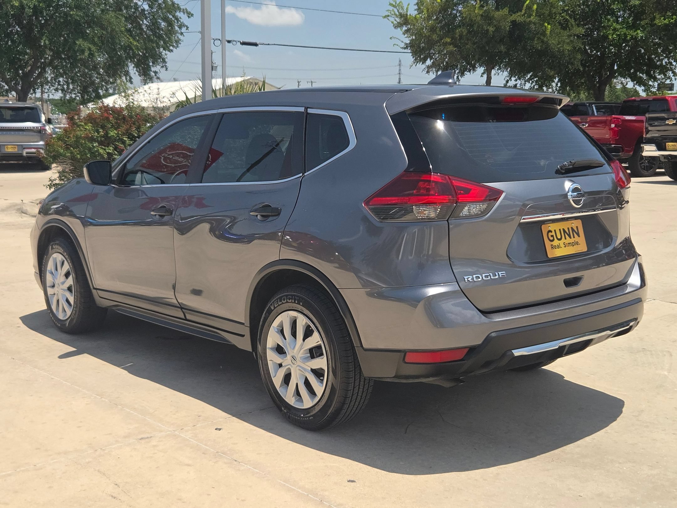 Certified 2020 Nissan Rogue S FWD image 5