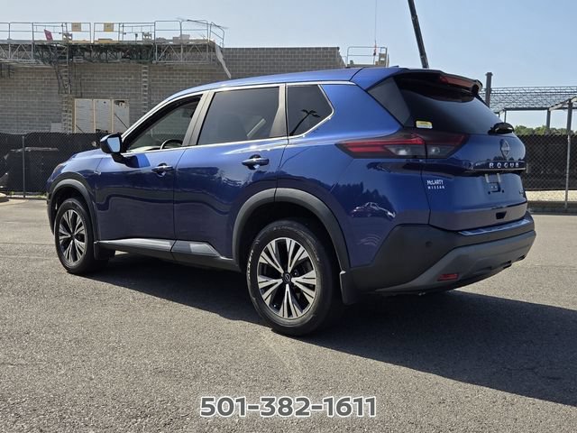 Used 2023 Nissan Rogue SV FWD image 3