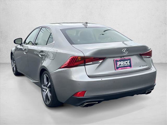 Used 2017 Lexus IS 200t w/ Premium Package RWD image 7