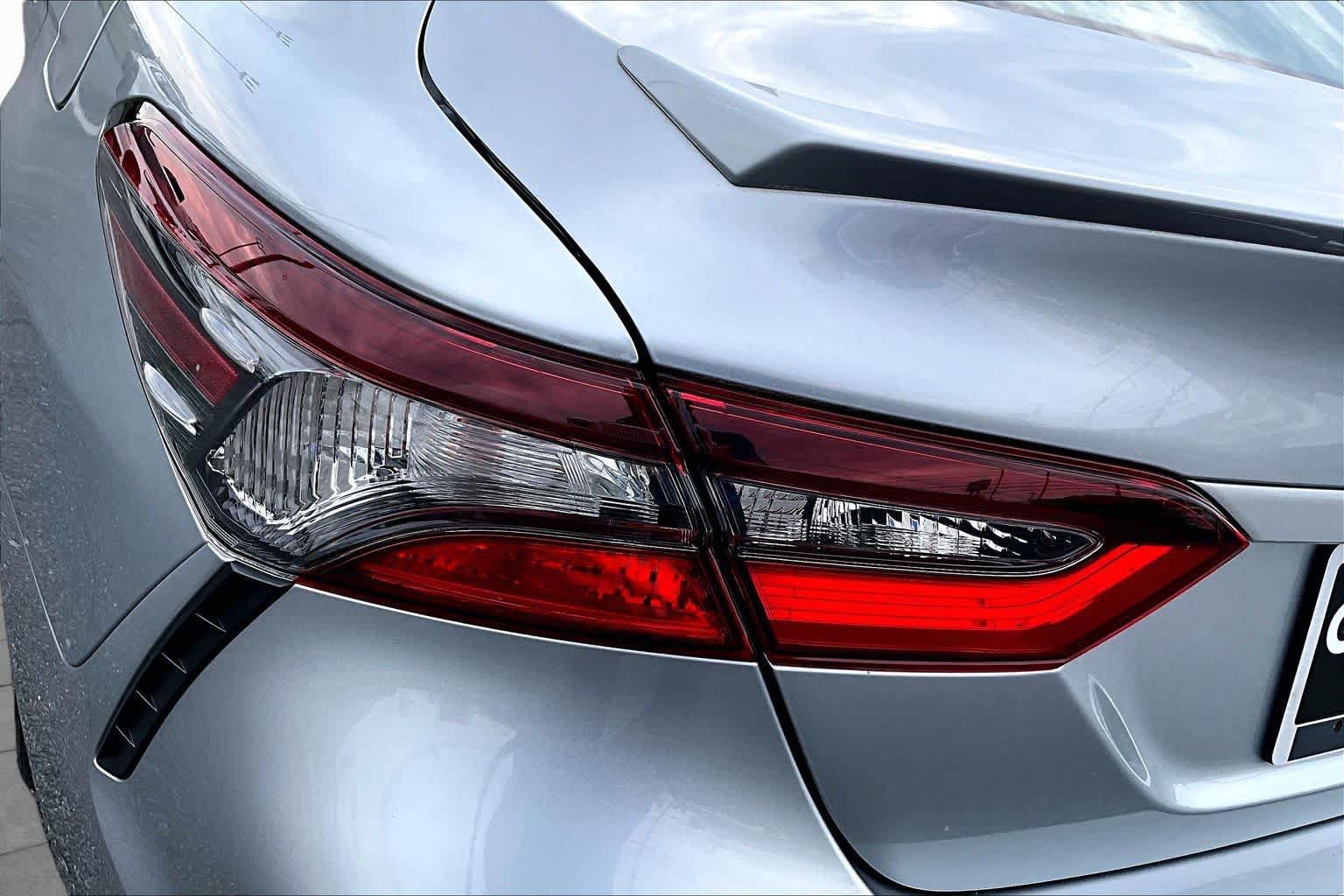 Used 2023 Toyota Camry SE FWD image 29