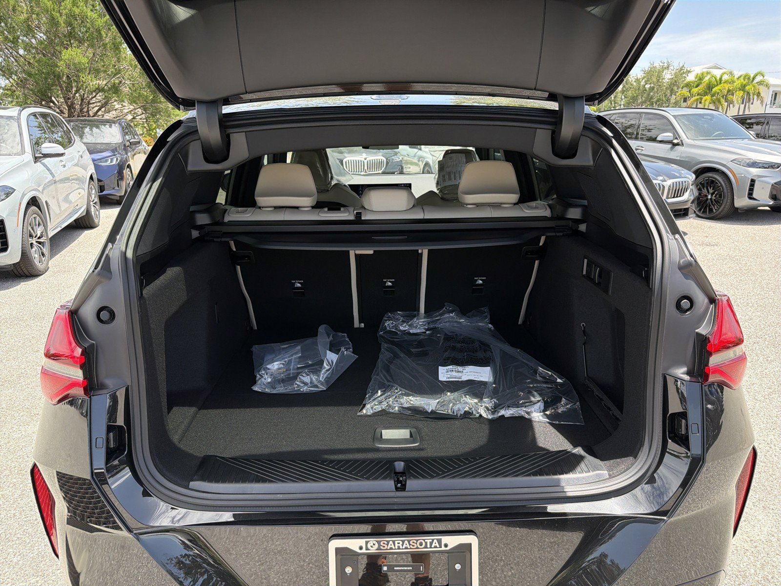 New 2026 BMW X3 xDrive30i w/ Premium Package AWD/4WD image 12