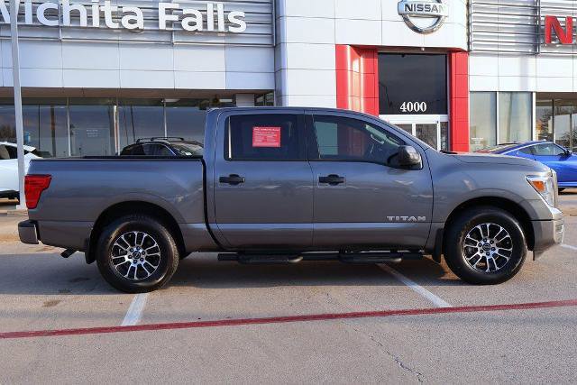 Certified 2024 Nissan Titan SV w/ SV Convenience Package image 5