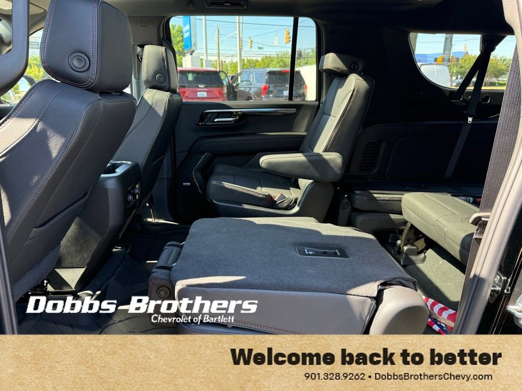 New 2026 Chevrolet Suburban RST w/ Comfort Package AWD/4WD image 28