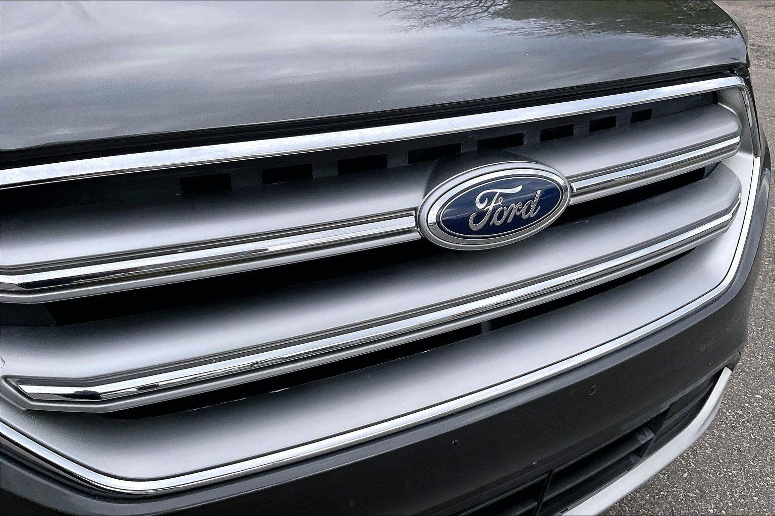Used 2017 Ford Escape SE w/ Equipment Group 201A AWD/4WD image 25