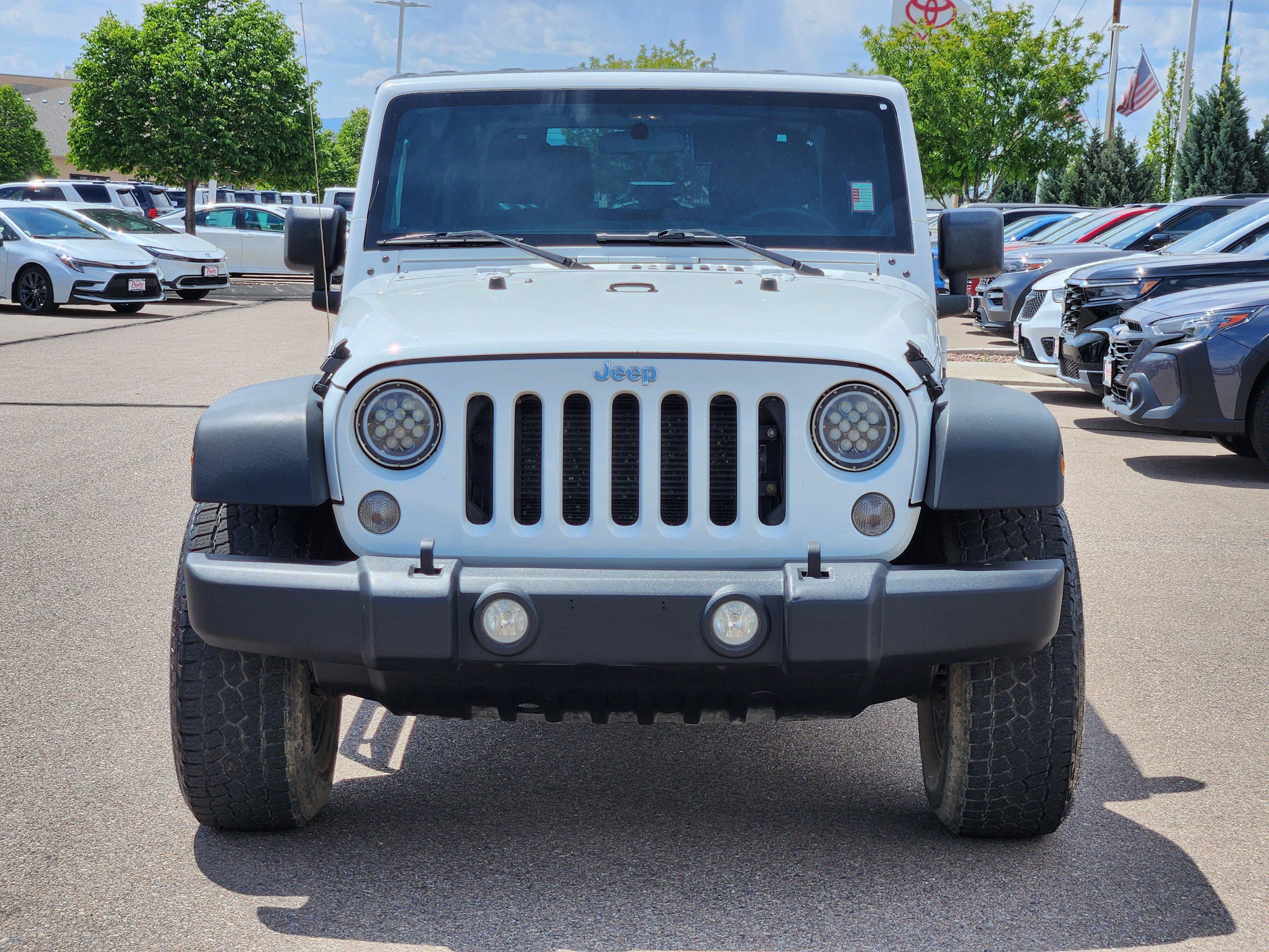 Used 2018 Jeep Wrangler Sport AWD/4WD image 5