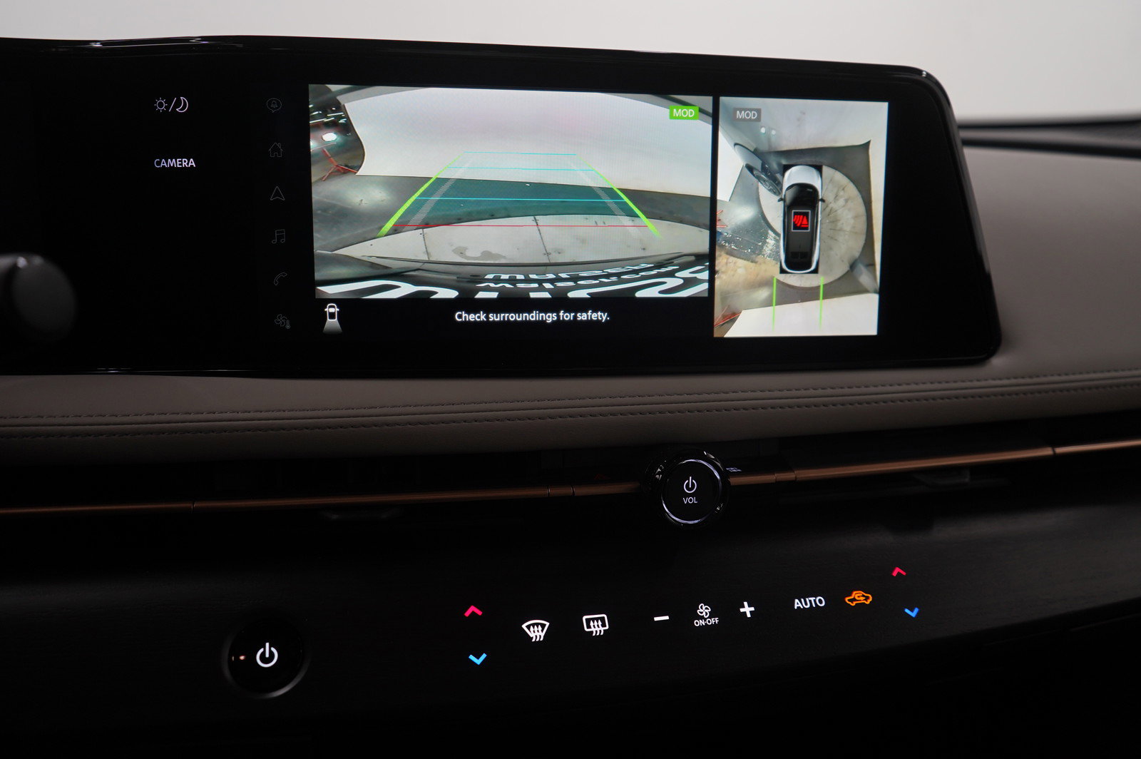 Used 2023 Nissan Ariya AWD image 21