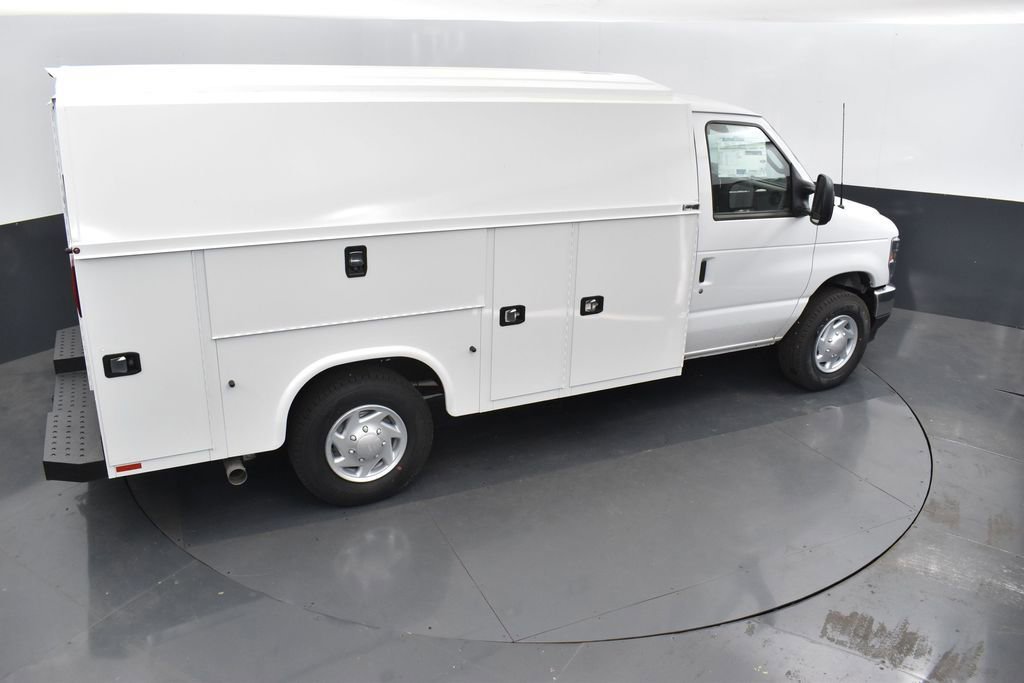 New 2026 Ford E-350 and Econoline 350 XL w/ Power Equipment Group image 42