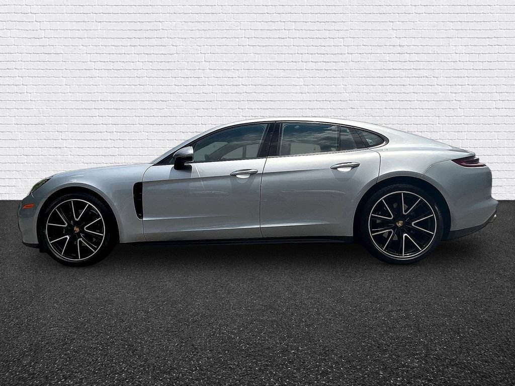 Used 2020 Porsche Panamera 4 AWD/4WD image 4